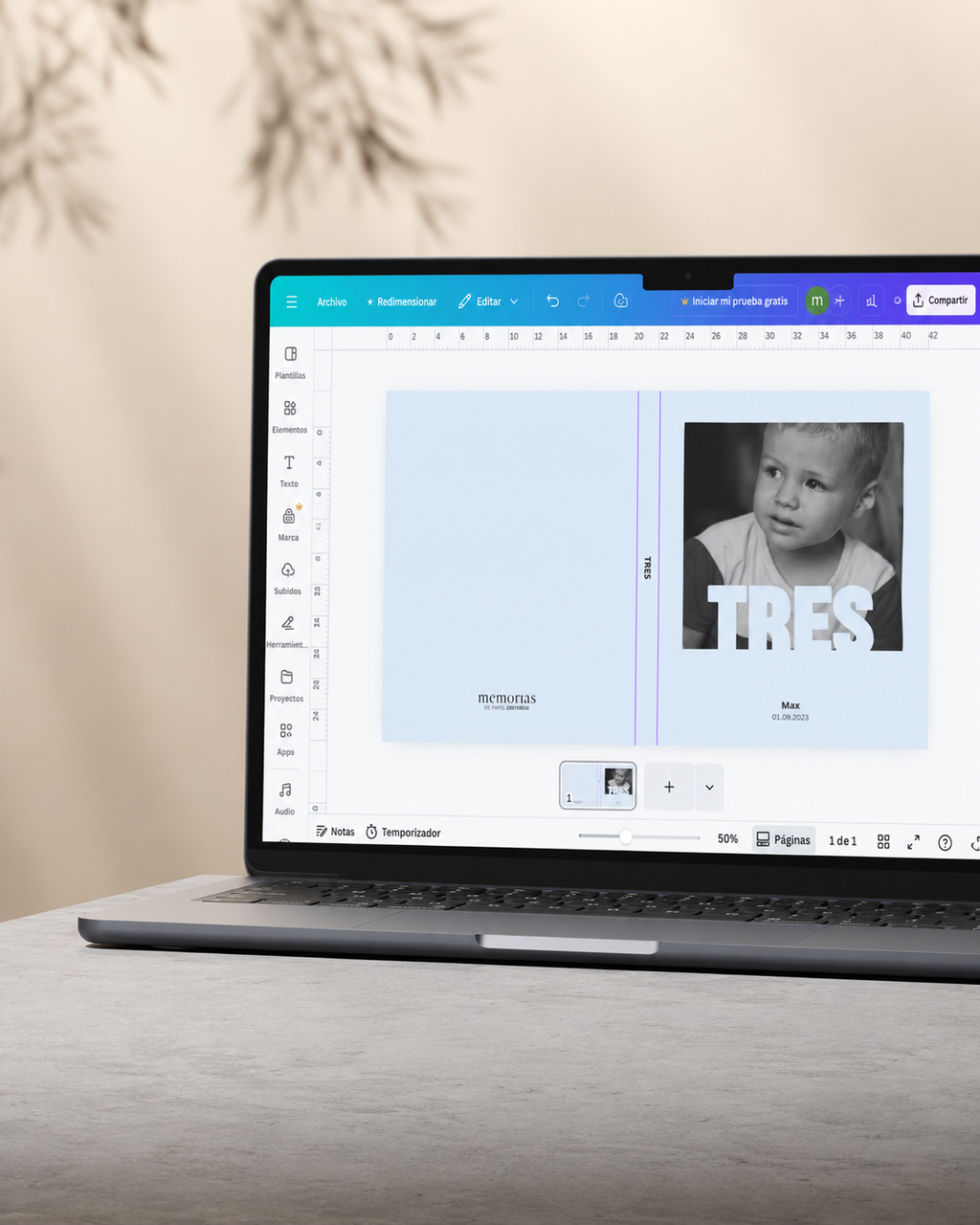 Plantilla photobook en Canva | 3 Años Celeste